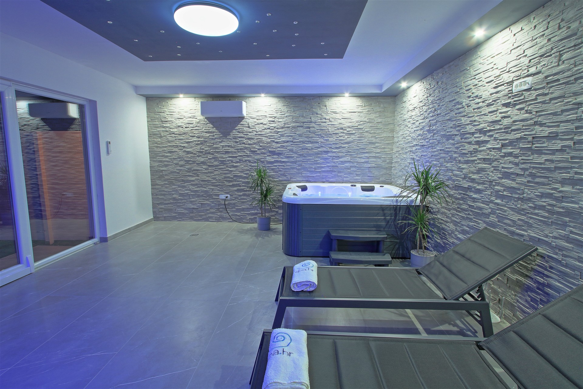 Guesthouse L&K u Brinju — Jacuzzi i sauna