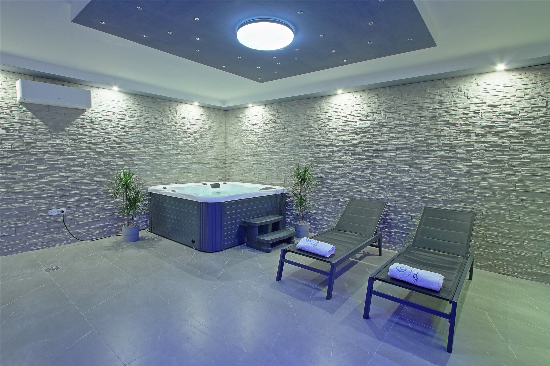 Guesthouse L&K u Brinju — Jacuzzi i sauna